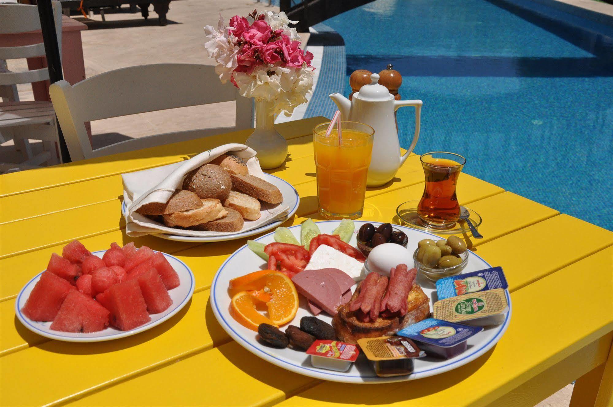 Ale Suite Hotel Torba Exterior photo